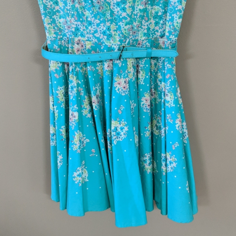 LC Lauren Conrad Floral Fit and Flare Dress - Picture 4 of 10